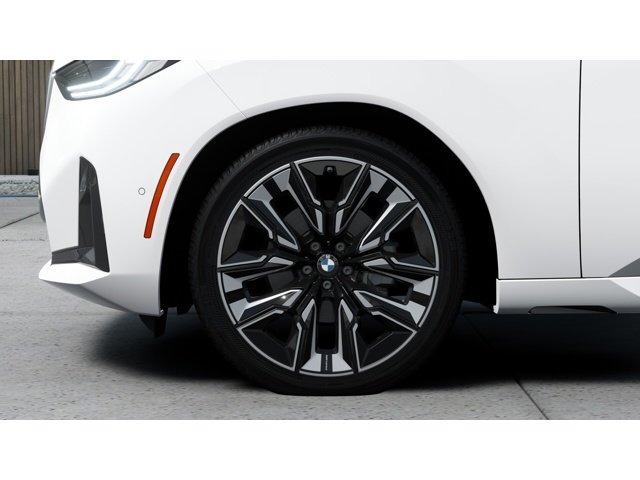 New 2026 Alpine White BMW  image 7
