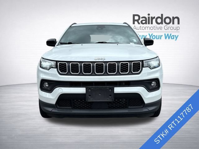 Used 2024 Jeep Compass Latitude with VIN 3C4NJDBN9RT117787 for sale in Arlington, WA