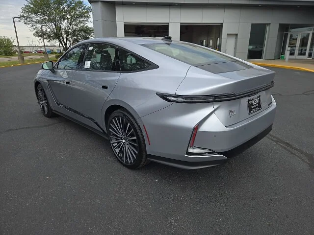 New 2026 Iridium Lexus PREMIUM image 5