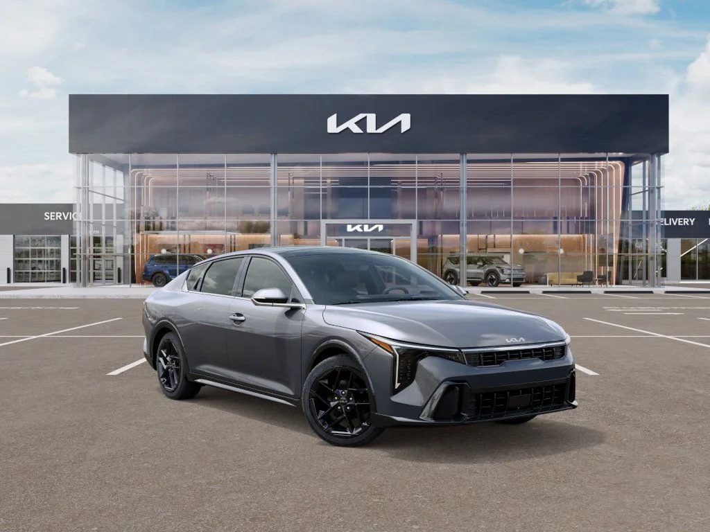 New 2025 Steel Gray Kia GT-Line Turbo image 7