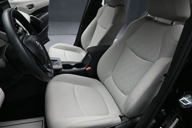 Used 2026 Jet Black Toyota L image 16
