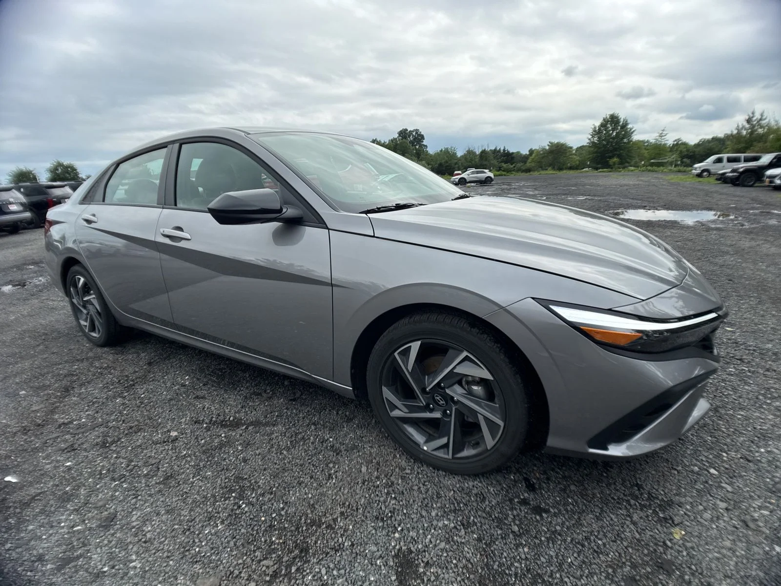 2025 Hyundai Elantra 1.6 SEL Sport's photo