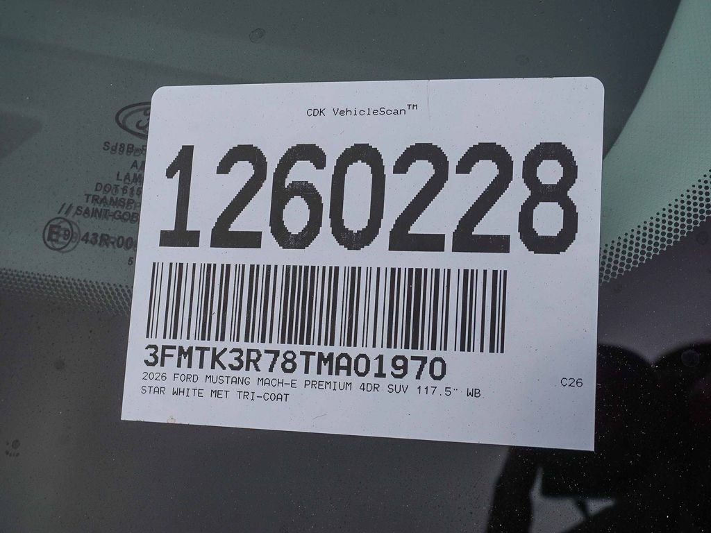 New 2026 Star White Metallic Tri-coat Ford Premium image 26
