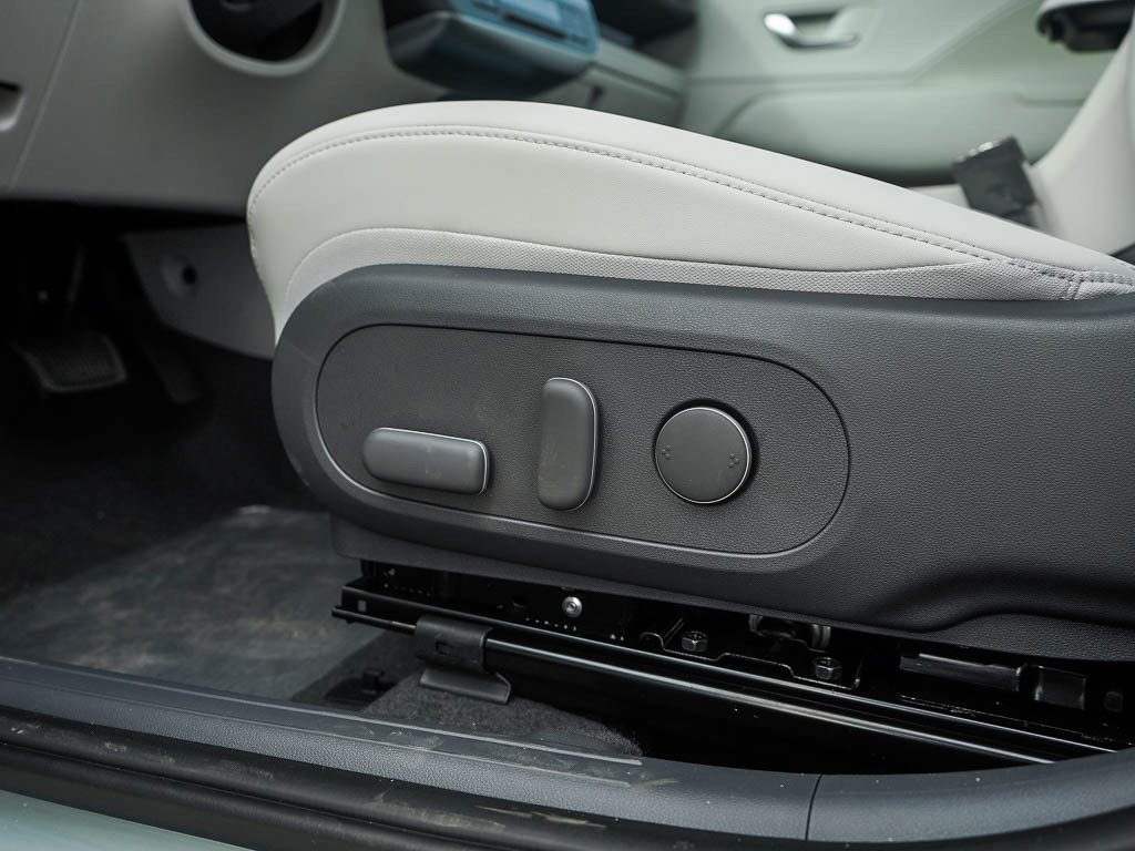 New 2026 Mirage Green Hyundai SEL Premium AWD image 19