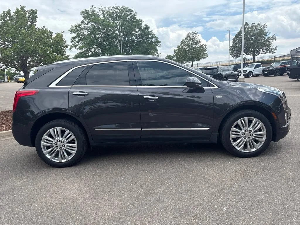 Used 2019 DARK GRANITE METALLIC Cadillac Premium Luxury AWD image 6
