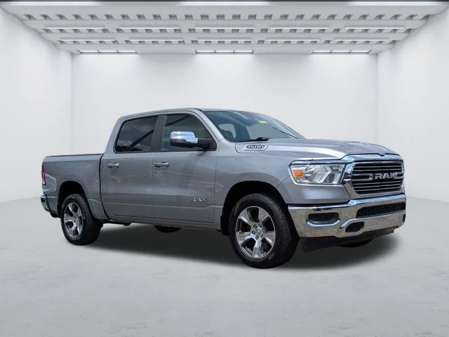 2024 RAM 1500 Laramie Crew Cab 5'7's photo