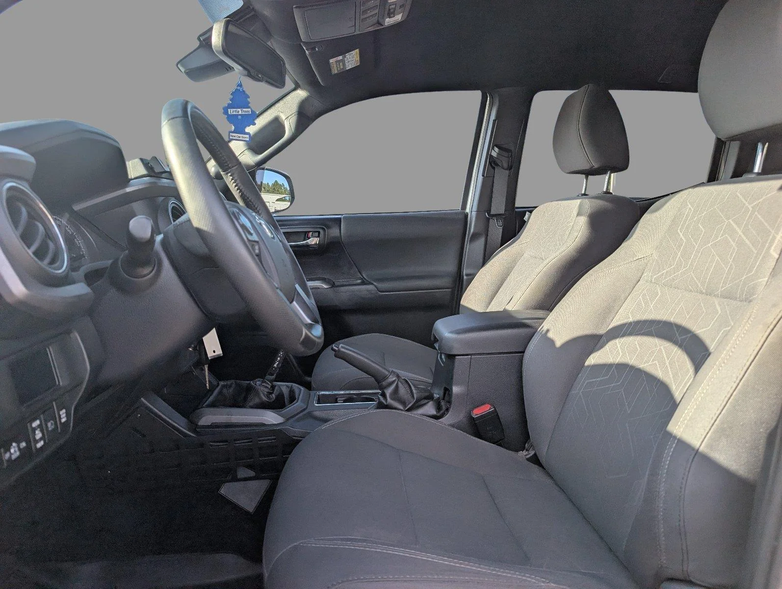 Used 2019 Super White Toyota TRD Off-Road image 14