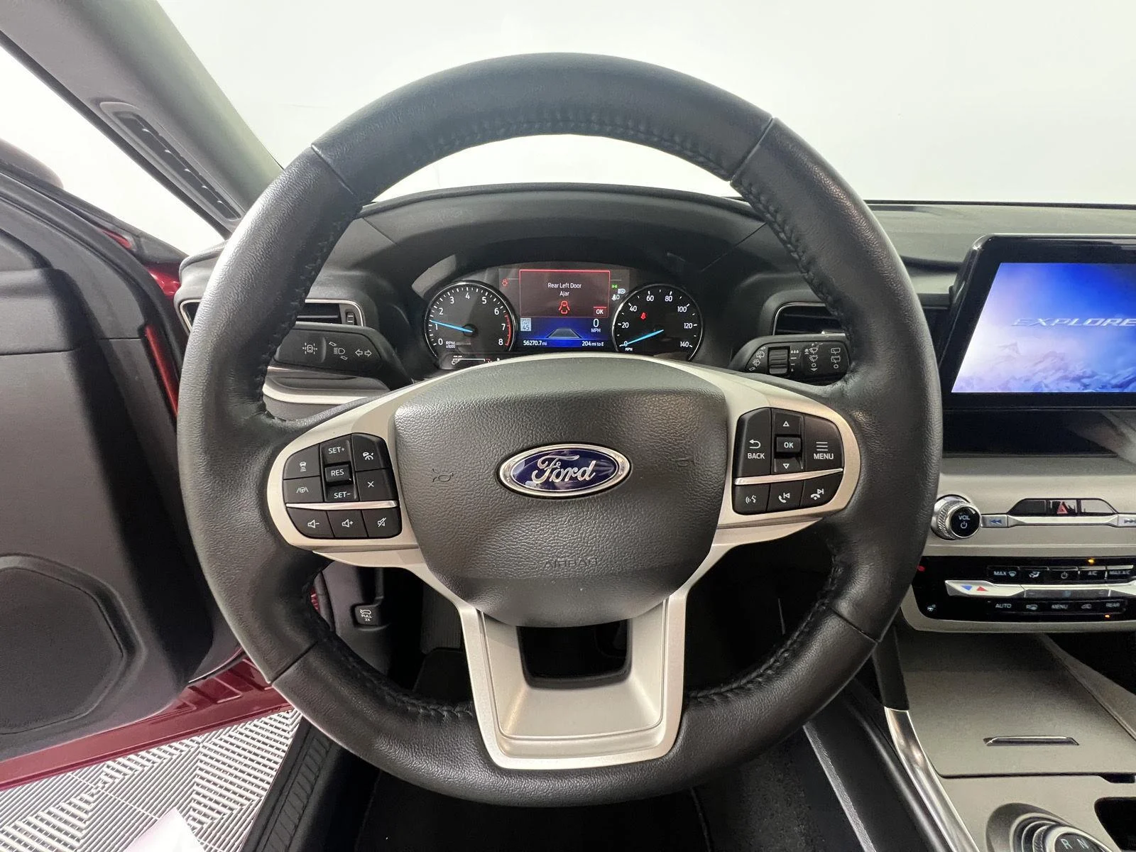 Used 2022 Rapid Red Metallic Tinted Clearcoat Ford XLT image 13