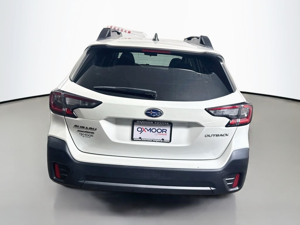 Used 2022 Crystal White Pearl Subaru Premium image 6