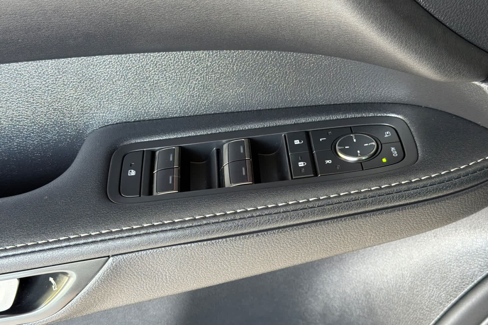Certified Used 2024 Iridium Lexus Luxury image 13