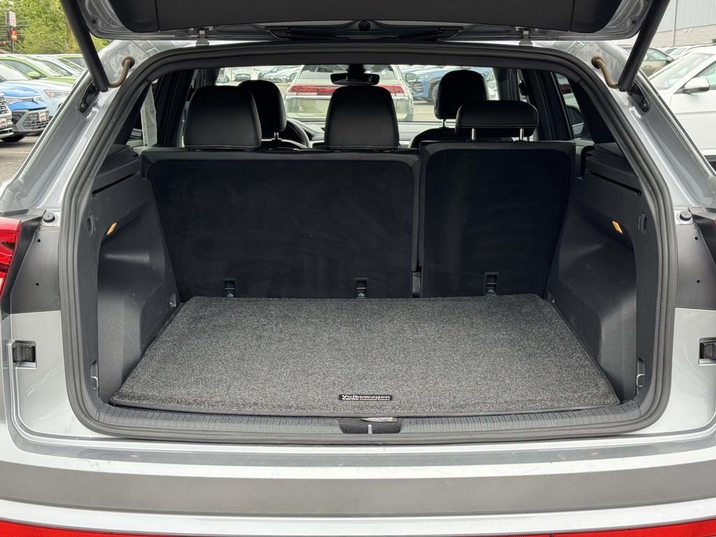2022 Volkswagen Atlas Cross Sport SEL - Photo 29