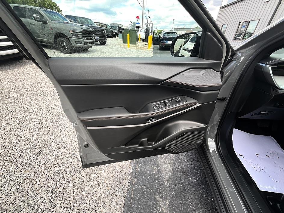 New 2026 Sting-Gray Clearcoat Jeep Limited image 12