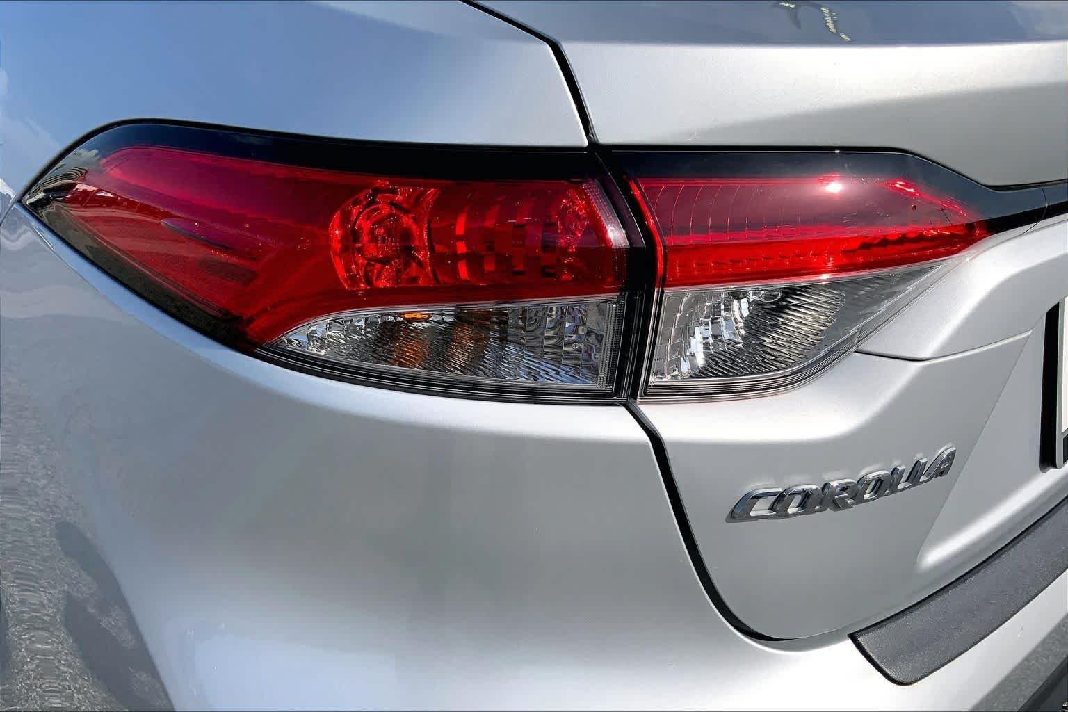 Used 2024 Classic Silver Metallic Toyota LE image 28
