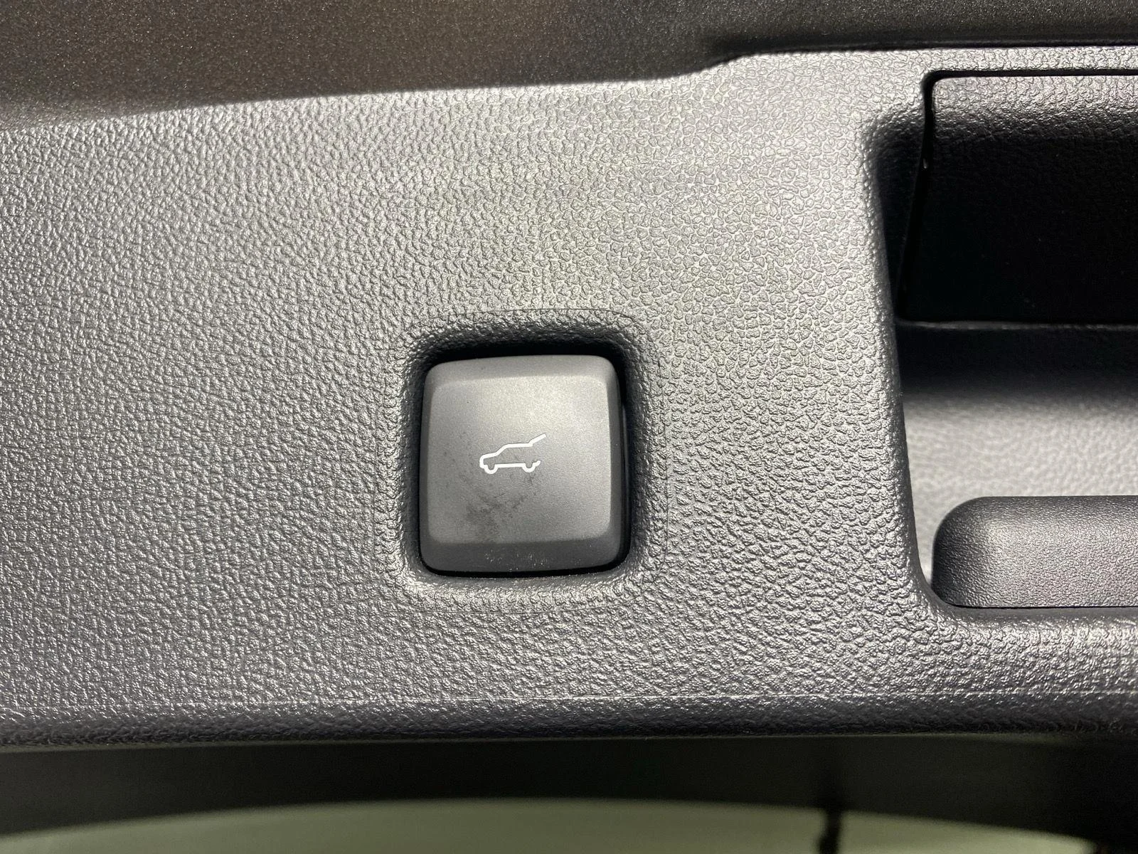 Used 2024 Carbonized Gray Ford Active image 25