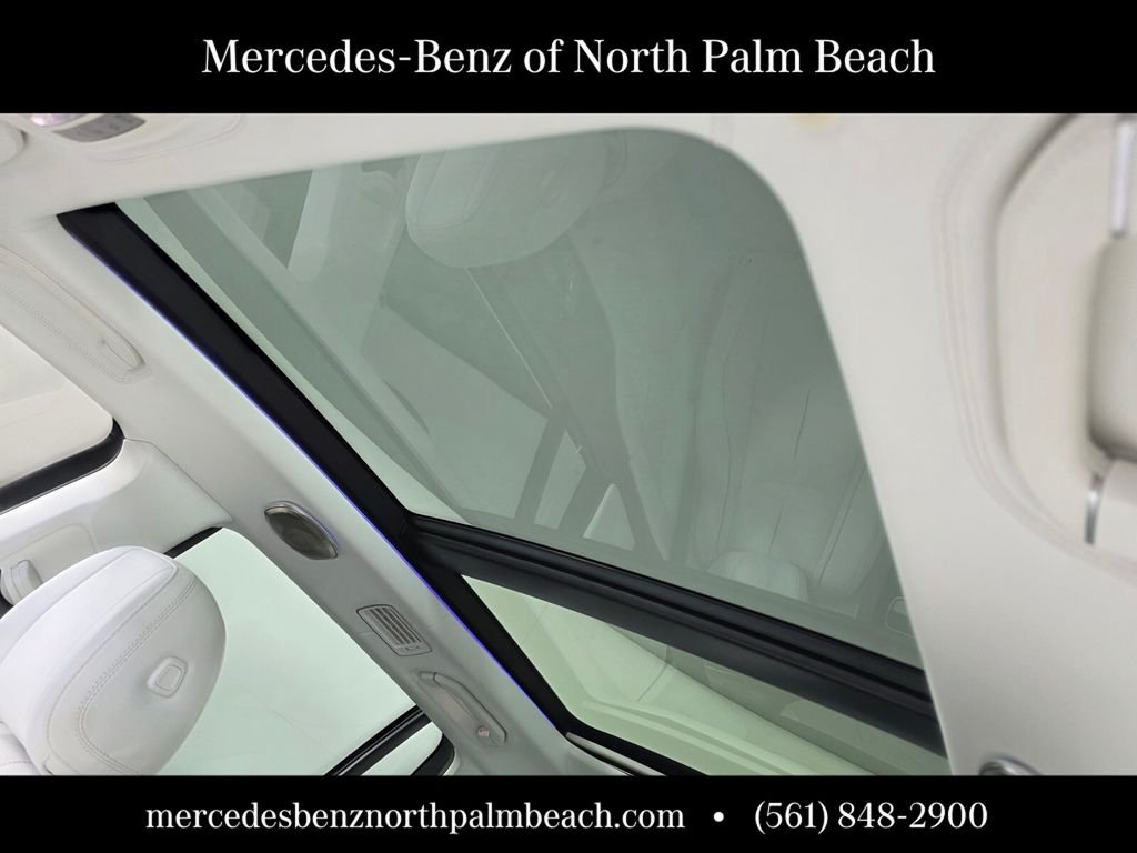 Used 2022 White Mercedes-Benz Maybach GLS 600 image 12