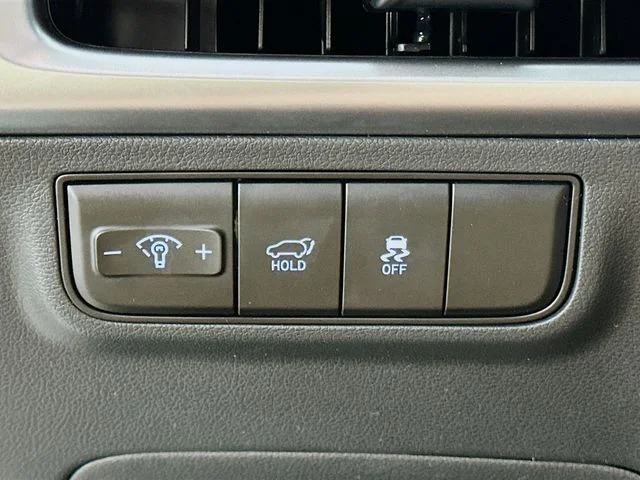 New 2026 Hyundai TUCSON SEL