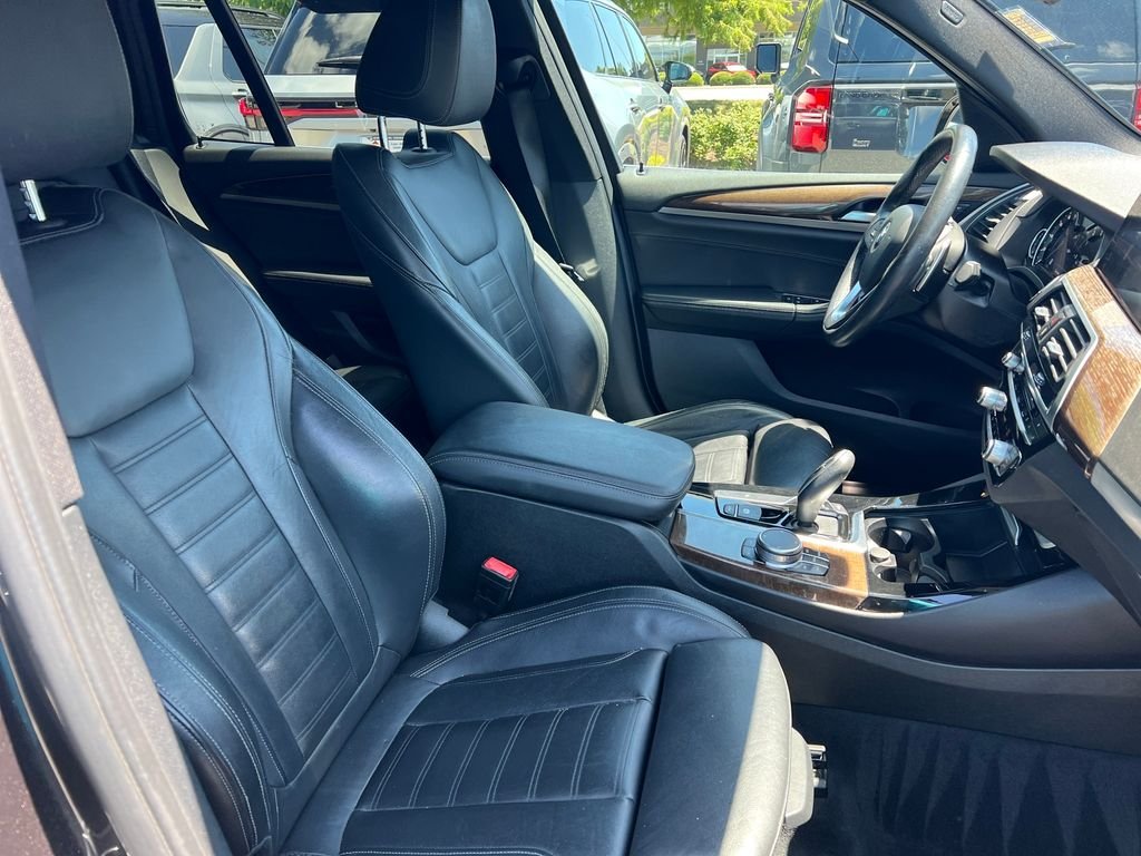 Used 2019 Dark Graphite Metallic BMW sDrive30i image 29