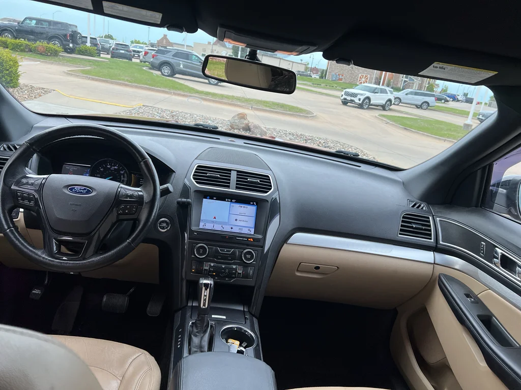 Used 2017 Ford Explorer XLT with VIN 1FM5K7D86HGC51631 for sale in Pella, IA