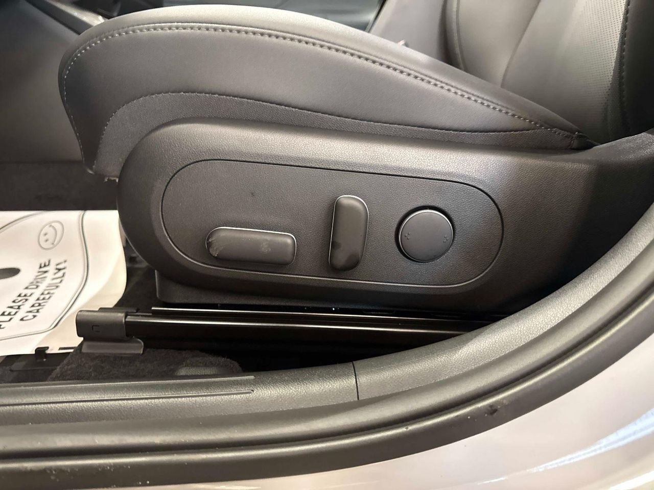 New 2026 Cyber Gray Metallic Hyundai Limited AWD image 50