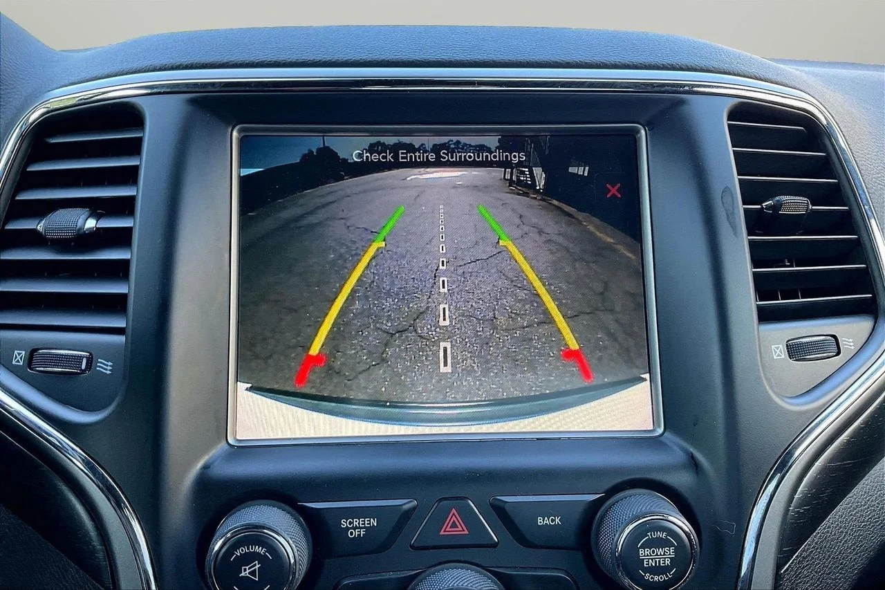 Used 2017 White Jeep Altitude image 13