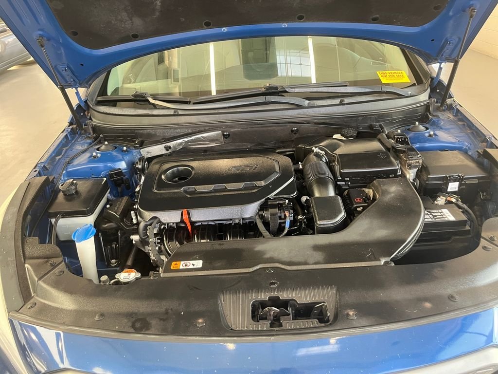 Used 2017 Blue Hyundai Sport image 21