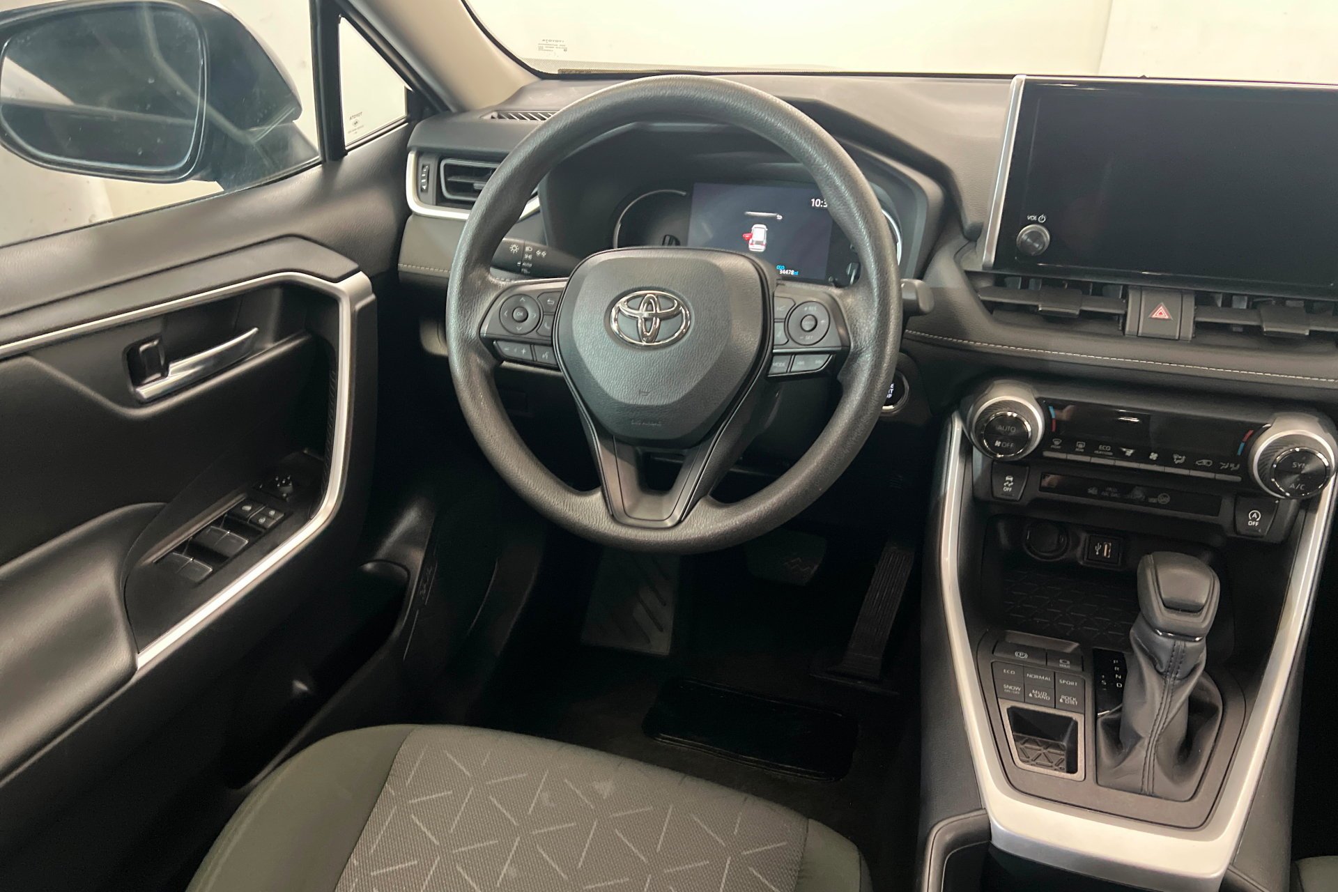 Used 2025 Midnight Black Metallic Toyota XLE image 11