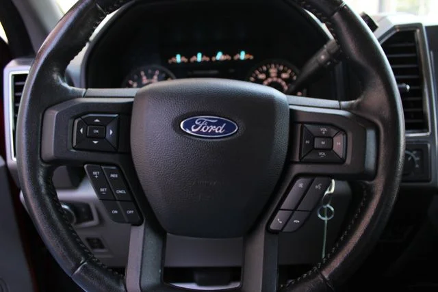 Used 2019 Red Ford XLT image 9