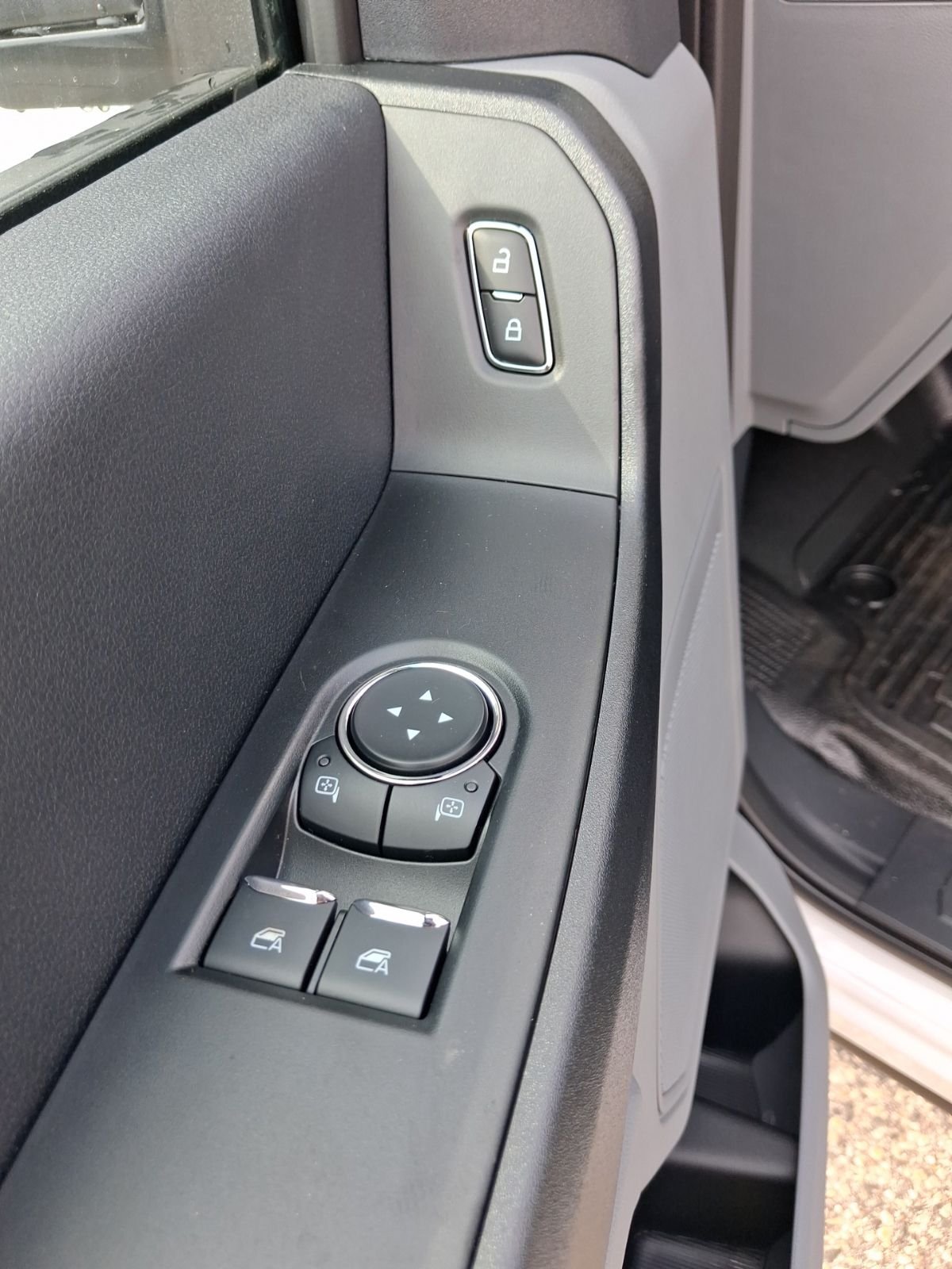 New 2026 Oxford White Ford F-250® XL image 11