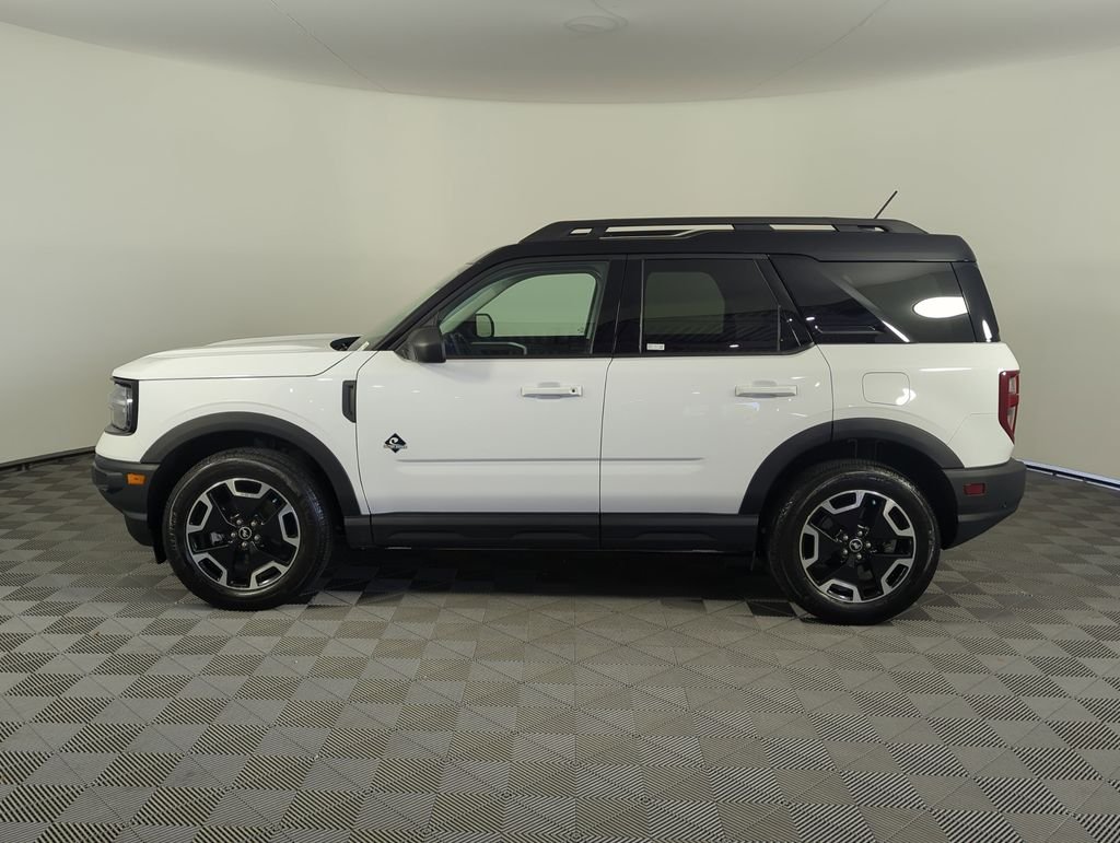 Used 2024 White Ford Outer Banks image 3