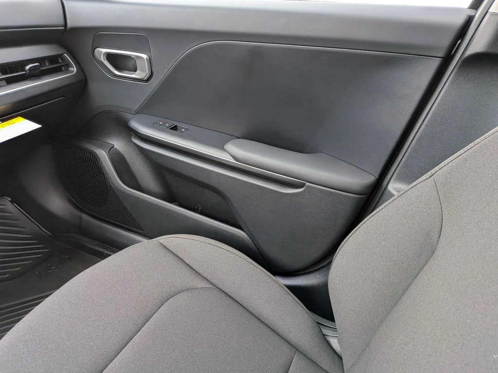 New 2026 Steel Gray Kia LXS image 38