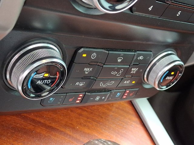 Used 2020 White Ford King Ranch image 19