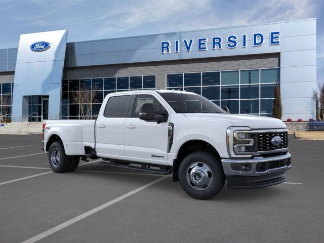 2026 Ford F-350SD F-350® Lariat®