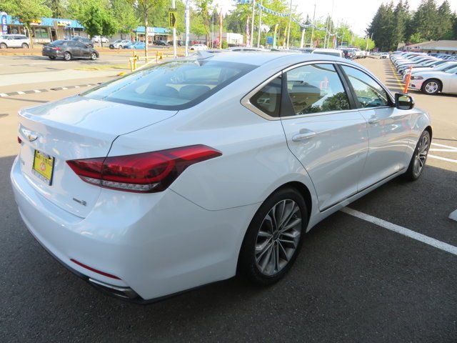 Used 2015 Casablanca White Hyundai 3.8L image 5