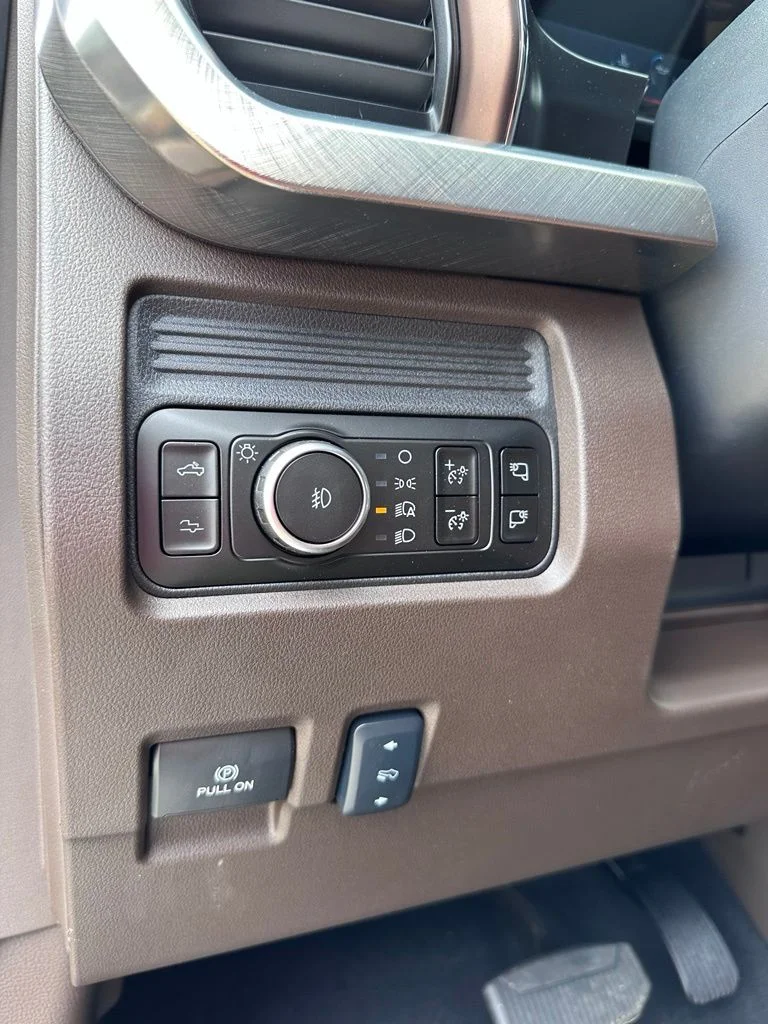 New 2026 Star White Metallic Tri-Coat Ford F-350® King Ranch® image 14