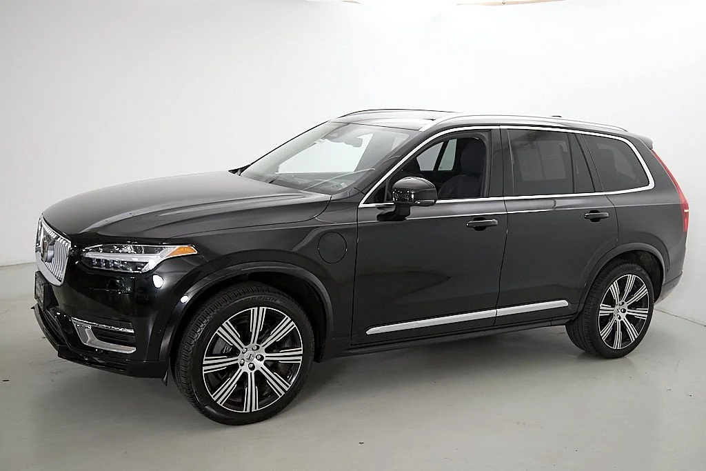 Used 2024 Black Volvo Ultimate image 6