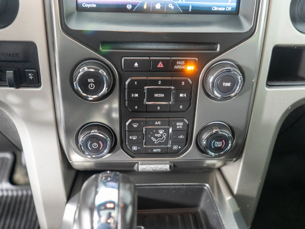 Used 2014 Black Ford FX4 image 19