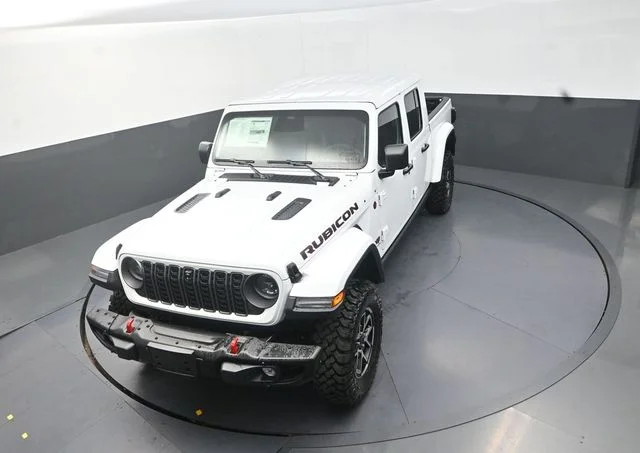 New 2026 Bright White Clear-Coat Exterior Paint Jeep Rubicon X image 13