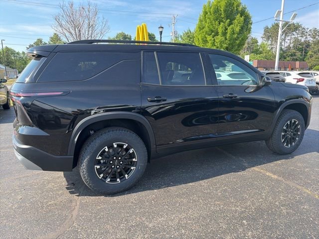New 2026 Mosaic Black Metallic Chevrolet Z71 image 3
