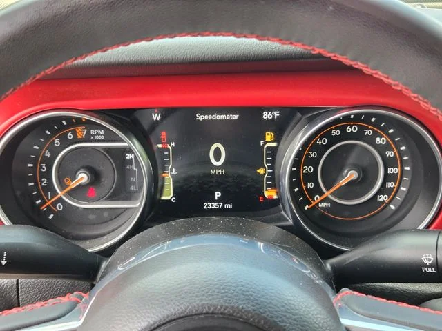 Used 2023 White Jeep Rubicon image 19