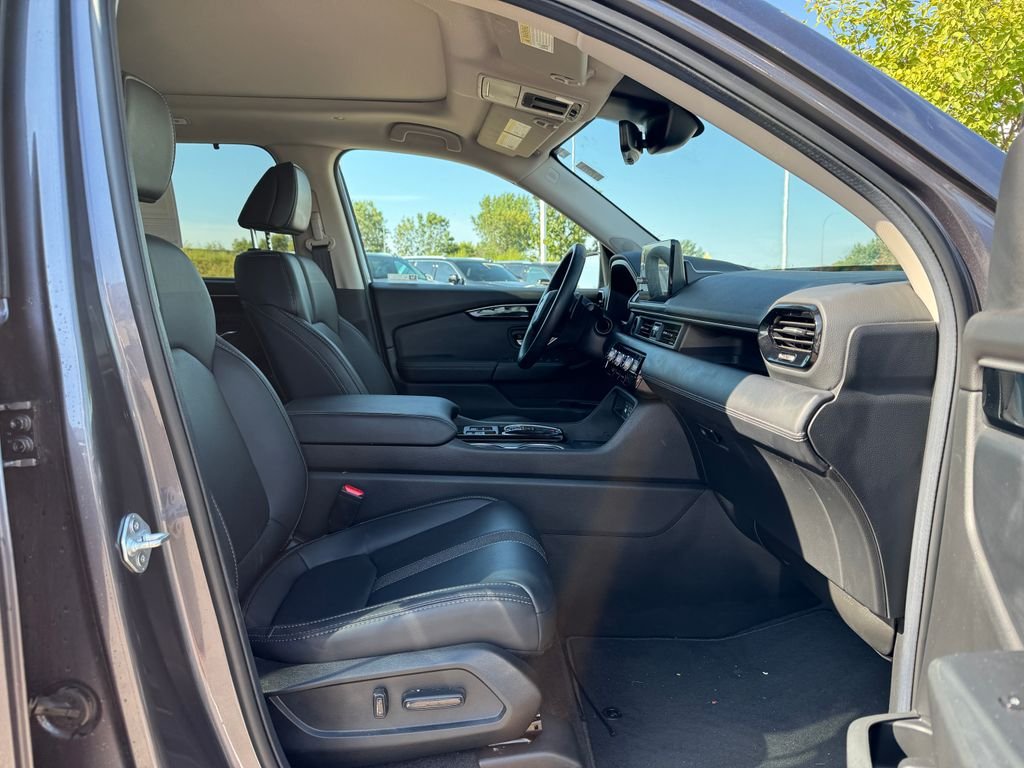 2025 Honda Pilot Touring - Photo 27