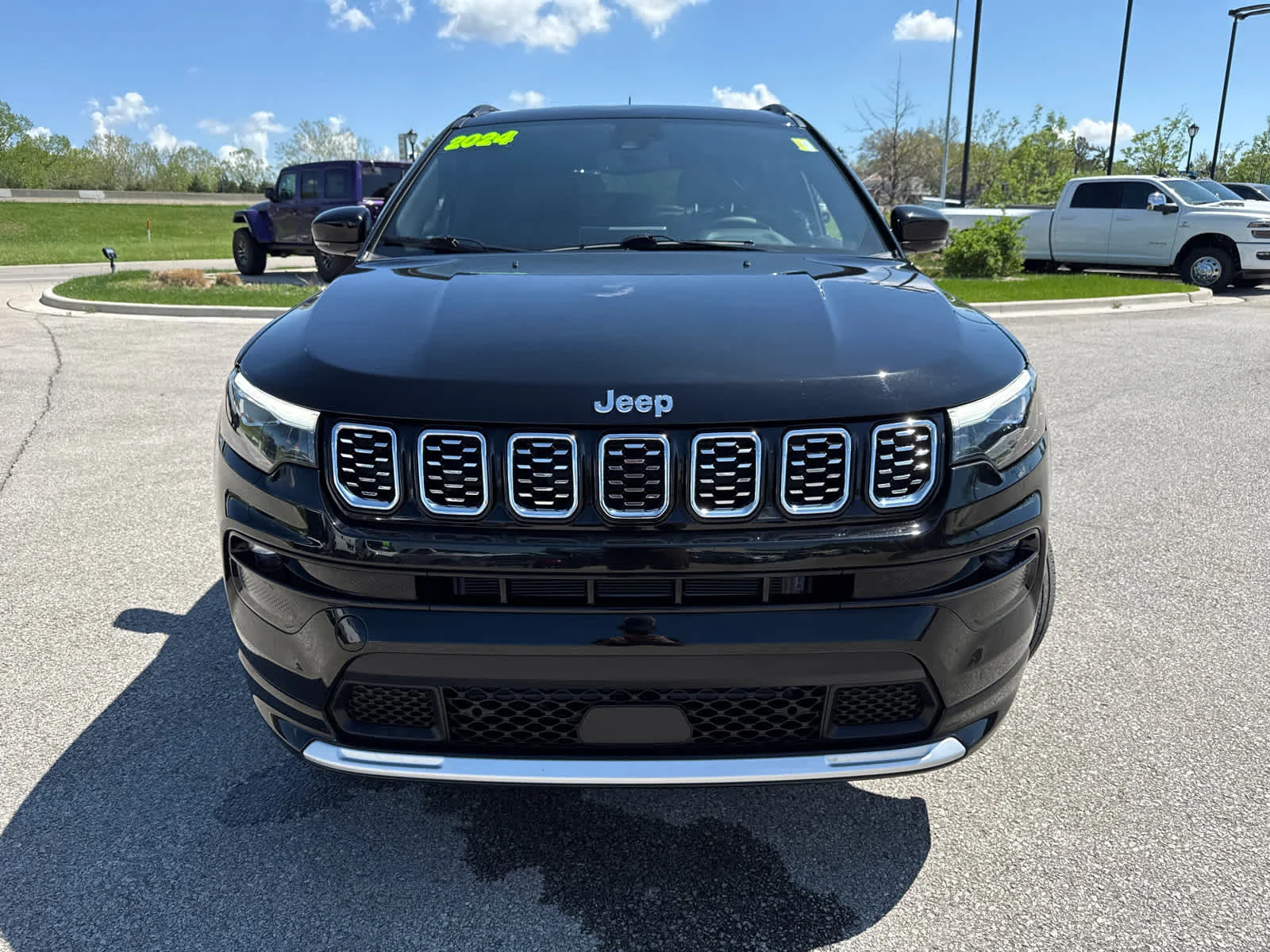 Used 2024 Jeep Compass Limited with VIN 3C4NJDCN6RT161597 for sale in Kansas City