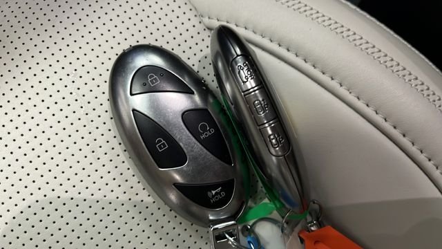 Used 2024 Hampton Gray Hyundai Calligraphy image 44