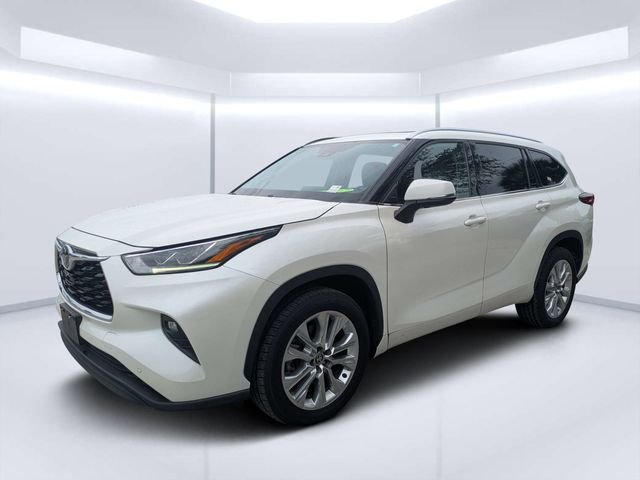 Used 2020 White Toyota Limited image 7