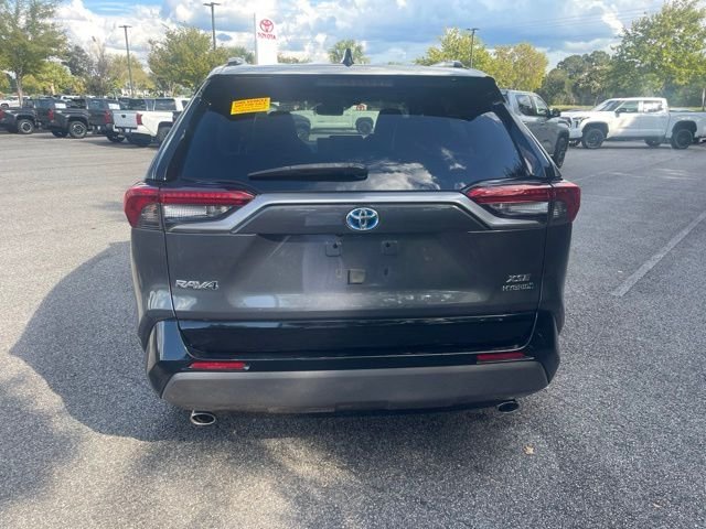 Used 2019 Gray Toyota XSE image 7