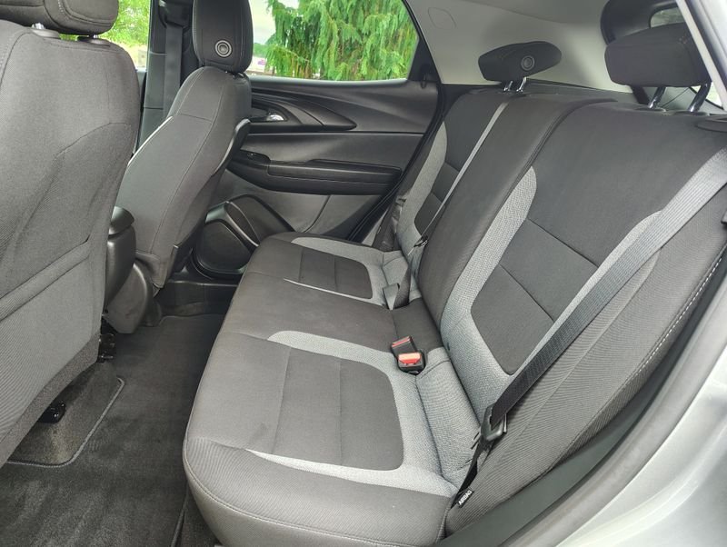 Used 2023 Gray Chevrolet LT image 16