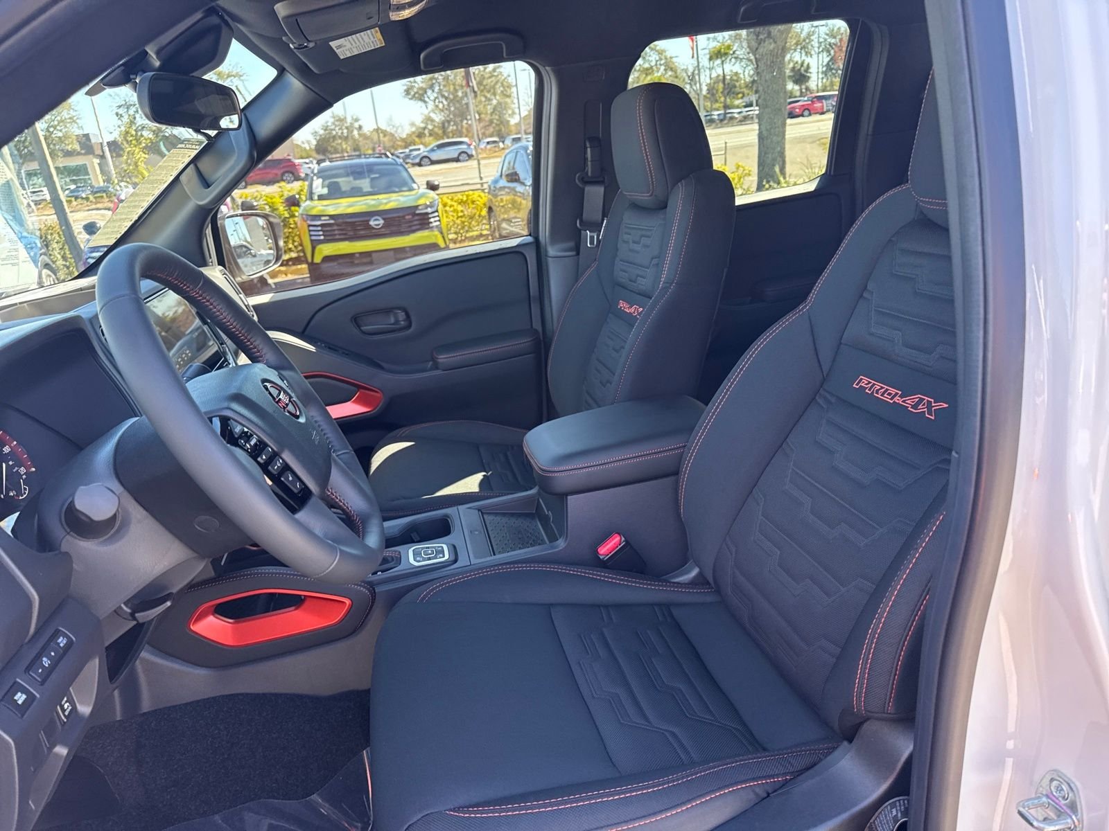 New 2026 Nissan Frontier PRO-4X 4D Crew Cab