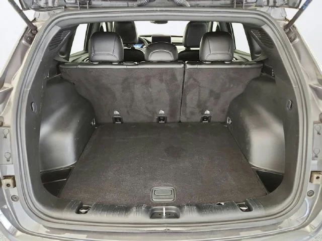 Used 2024 Metallic Jeep Limited image 22