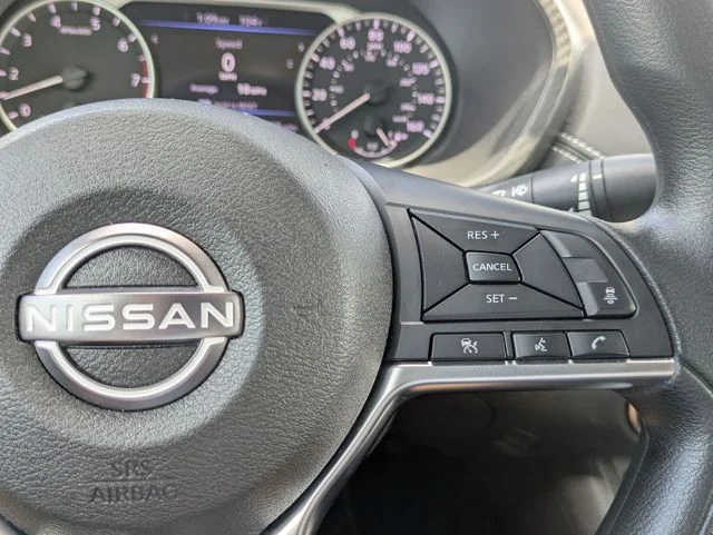 Used 2025 Gray Nissan SV image 15