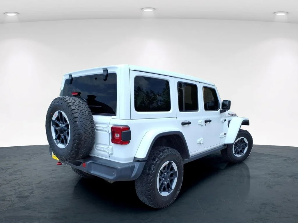 Used 2020 White Jeep Unlimited Rubicon image 8