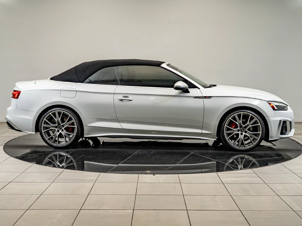 Used 2024 Glacier White Metallic/Black Roof Audi 3.0T Premium Plus image 12